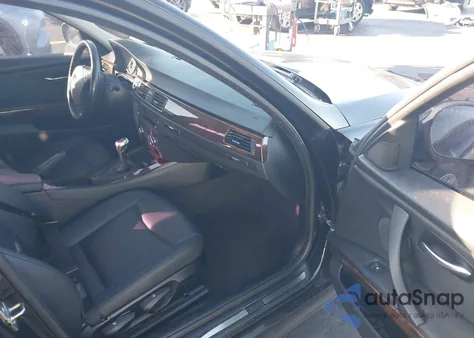 2009 BMW 328I z USA, uszkodzony, nr VIN WBAPH735X9A170913